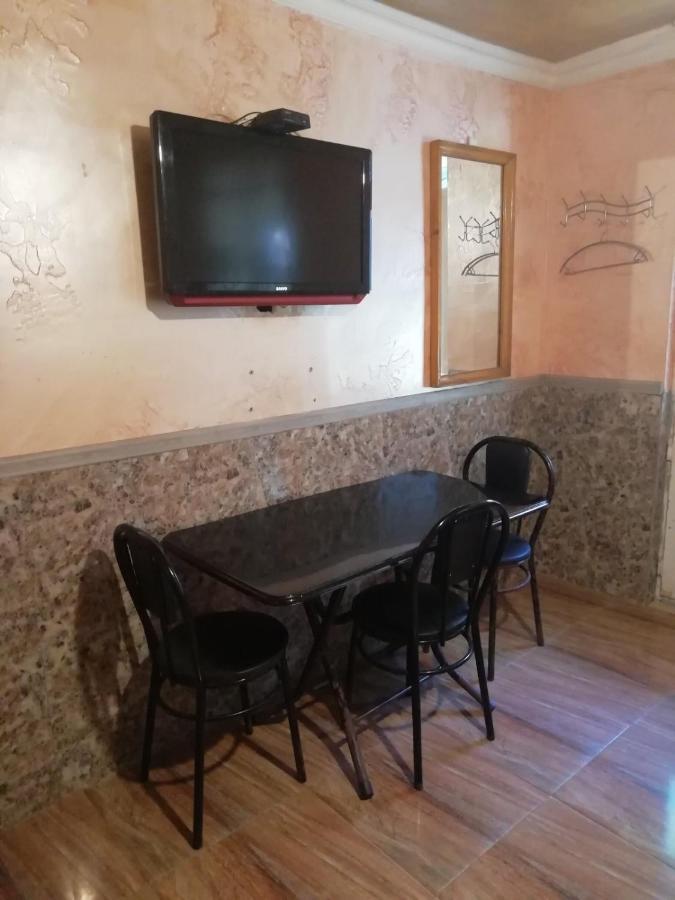 Guest House Saba Batumi Luaran gambar