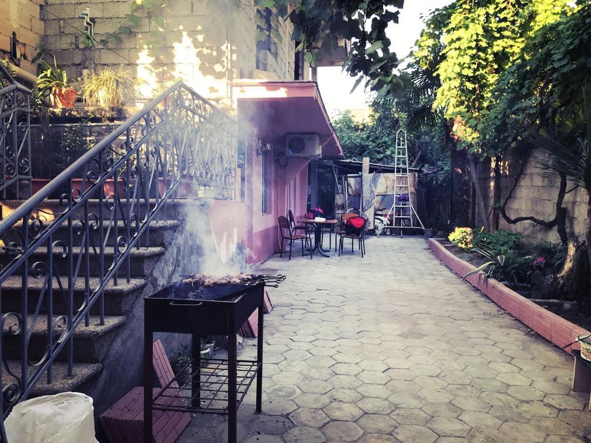 Guest House Saba Batumi Luaran gambar