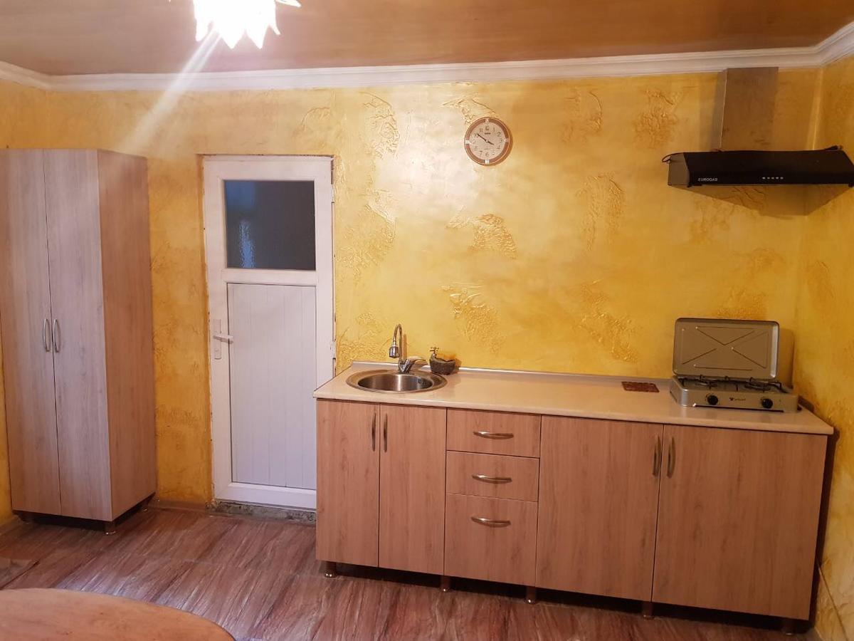Guest House Saba Batumi Luaran gambar