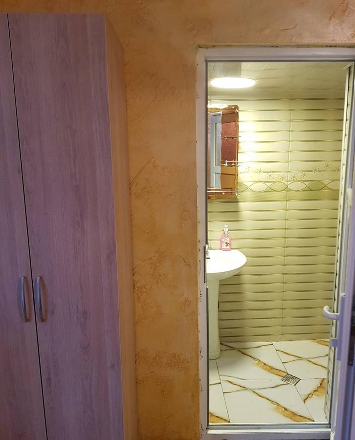 Guest House Saba Batumi Luaran gambar